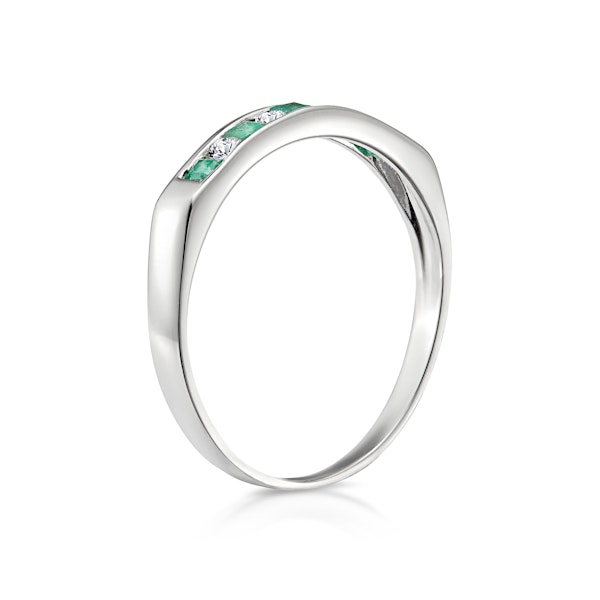 Emerald 0.15ct And Diamond 9K White Gold Ring - Image 3