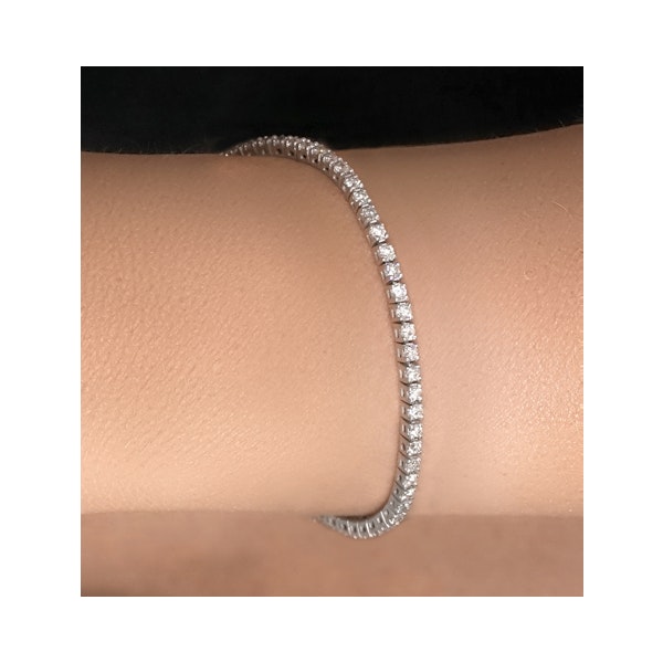 1.5ct Lab Diamond Tennis Bracelet Claw Set in 925 Silver - Image 2