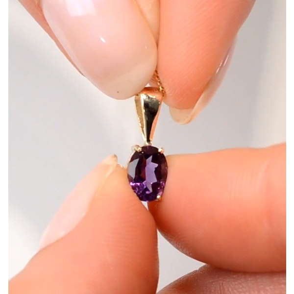 Amethyst 7 x 5mm 9K Yellow Gold Pendant Necklace - Image 4