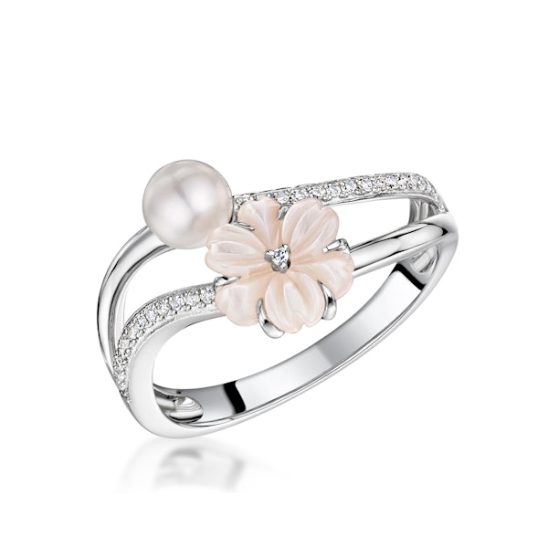 4.5mm Pearl with Shell and Diamond Stellato Ring in 9K White Gold - Image 1