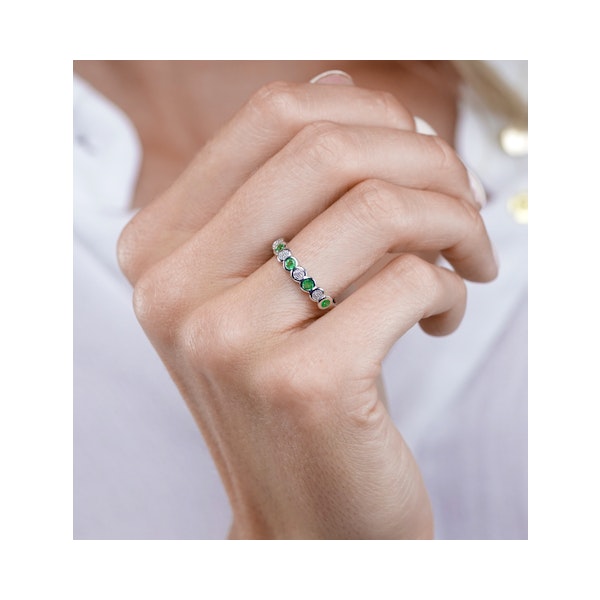 Stellato Emerald and Diamond Eternity Ring in 9K White Gold - SIZE I - Image 3