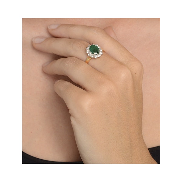 Emerald 1.95CT And Lab Diamond 1.00ct Cluster Ring in 18K Gold - Image 4
