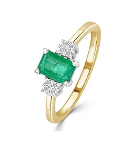 Emerald 6 x 4mm And Diamond 18K Gold Ring