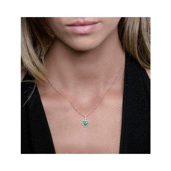 0.80ct Emerald Asteria Diamond Heart Pendant Necklace 18K White Gold - Image 2