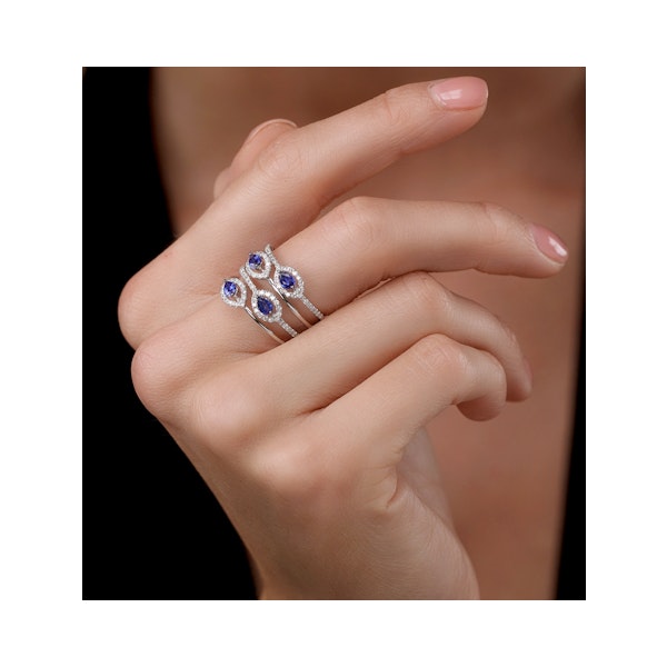 Sapphire and Lab Diamond Statement Ring in 9KW Gold - Asteria - Image 2