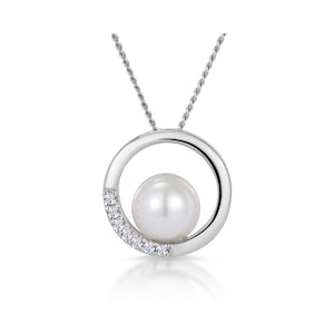 Pearl and Diamond Circle Stellato Necklace in 9K White Gold