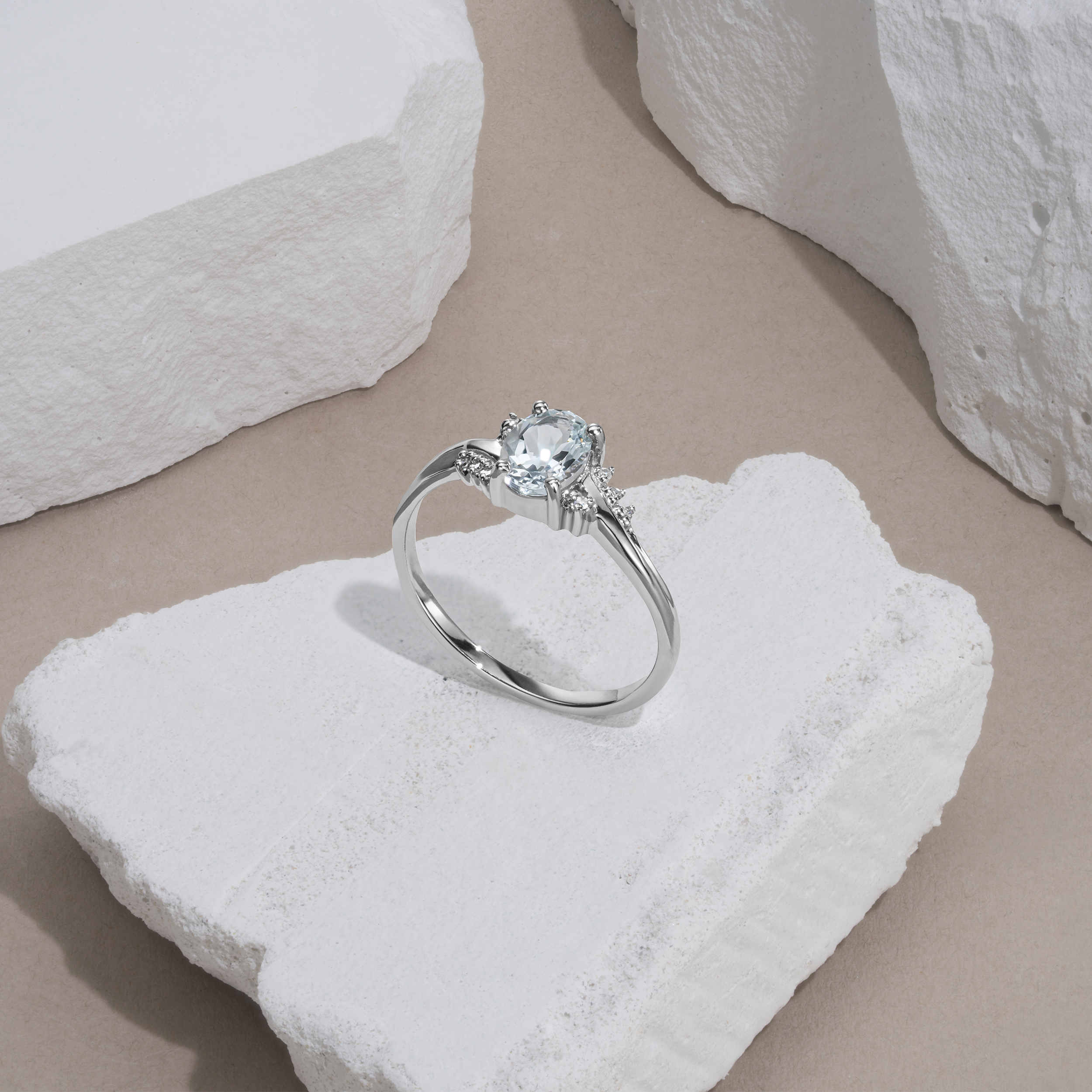 The diamond store aquamarine ring store
