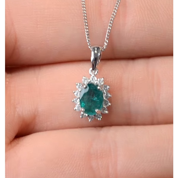 Emerald 0.80CT And Diamond 18K White Gold Pendant Necklace - Image 3