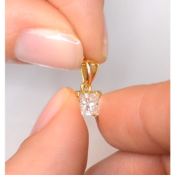 18K Gold Princess Cut Diamond Pendant Necklace 0.50CT G/VS - Image 4