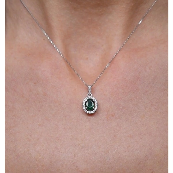 Emerald 0.70CT And Diamond 18K White Gold Pendant Necklace - Image 4