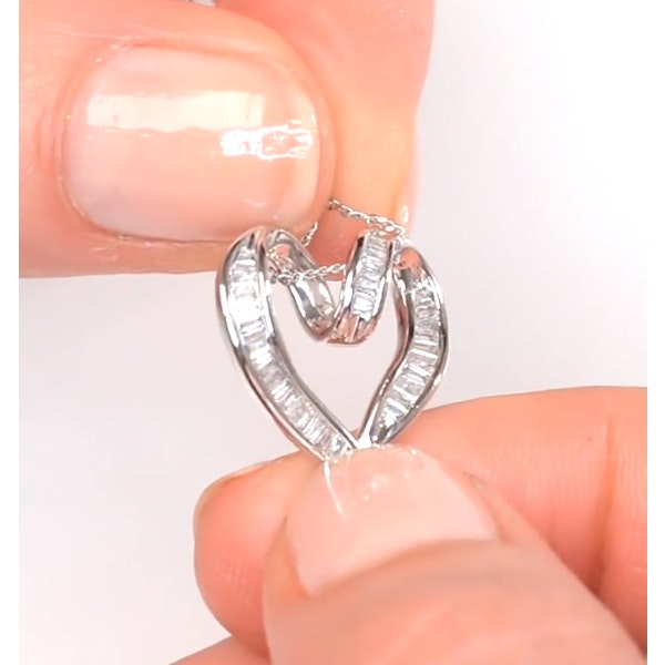 Heart Pendant Necklace 0.33ct Diamond 9K White Gold - Image 4