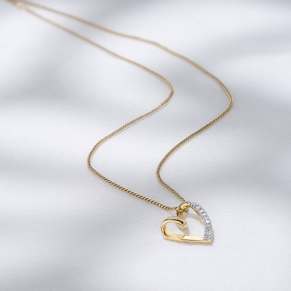 Lab Diamond Heart Necklace Pendant 0.10ct H/SI Set in 18K Gold Vermeil - Image 2