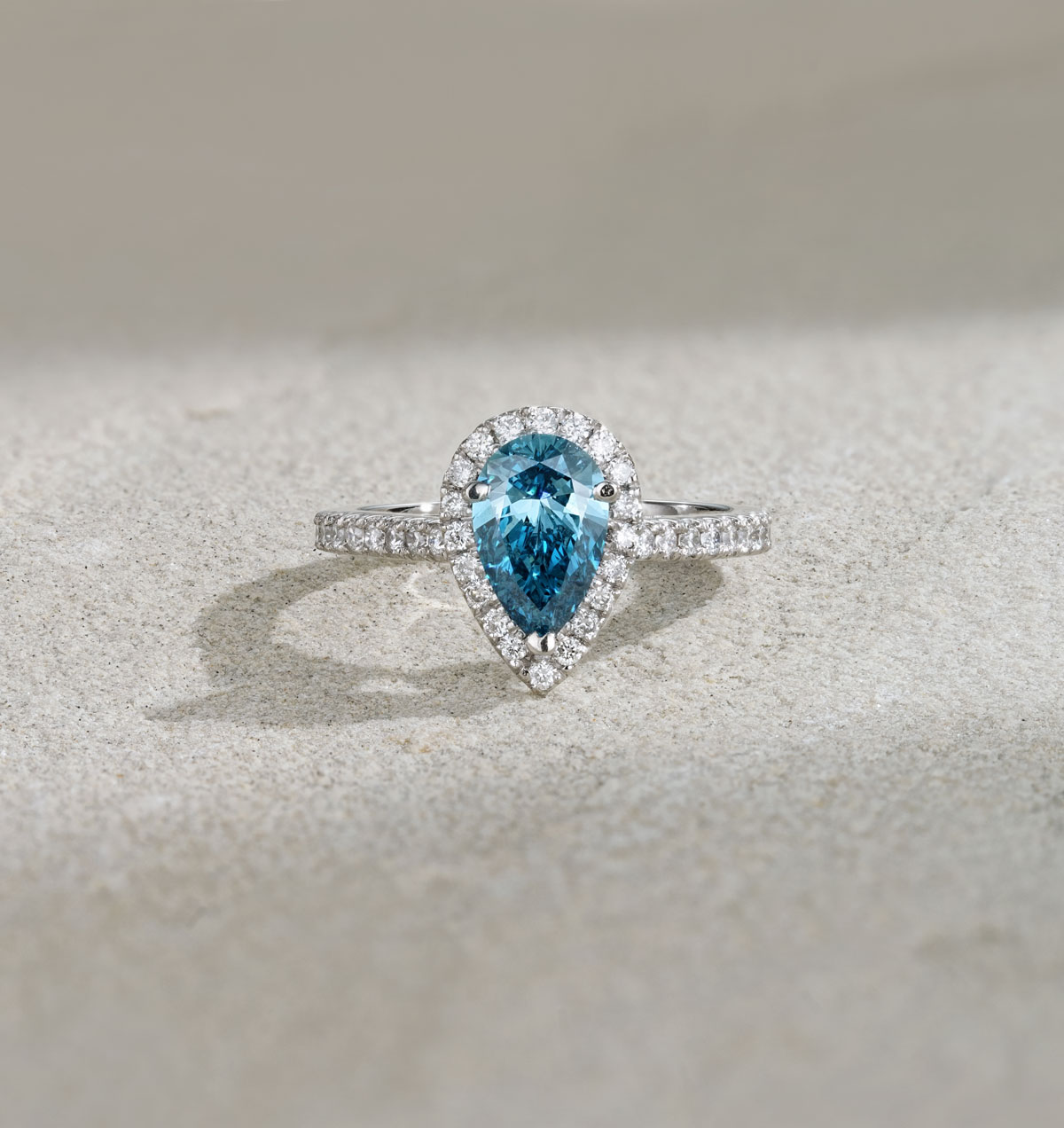 Pear Shaped Diamond Halo Engagement Rings | The Diamond Store