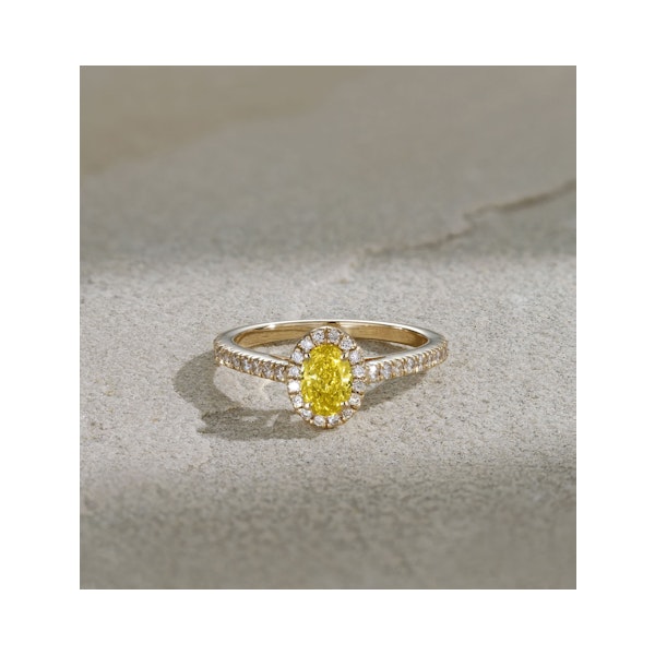 Georgina Yellow Lab Diamond Oval Halo 0.90ct Ring in 18K Yellow Gold - Elara Collection - Image 6