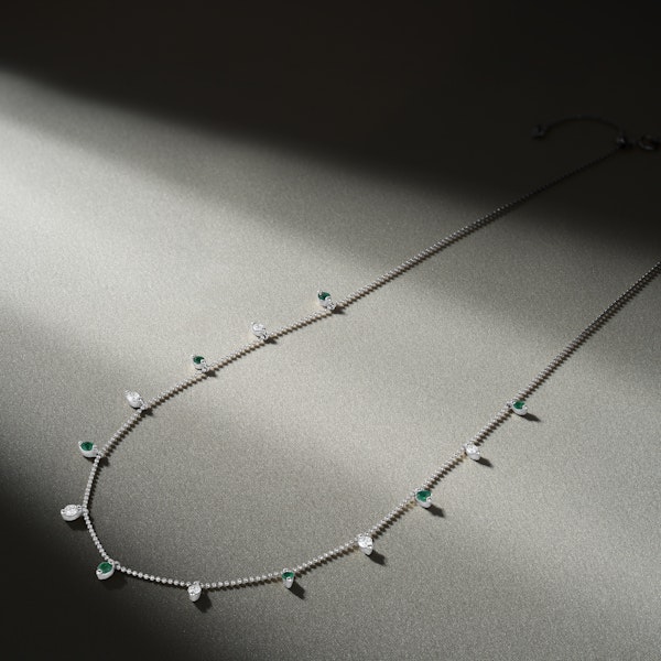 Vivara Lab Emerald and Lab Diamond Necklace Set in 9K White Gold - Image 2
