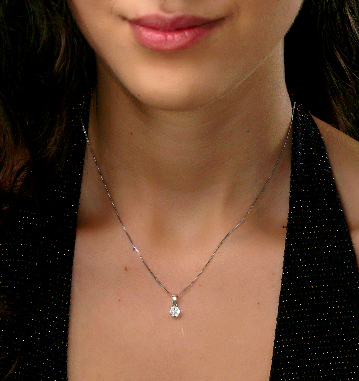 Diamond Cluster Necklaces | The Diamond Store