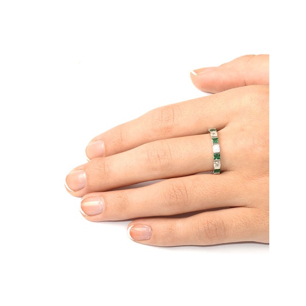 Emerald 1.20ct And H/SI Diamond 18KW Gold Eternity Ring - Image 3
