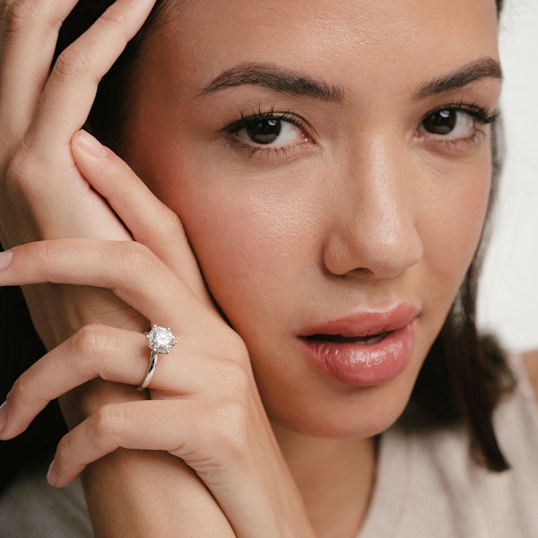 Low Set Chloe 3.00ct Lab Diamond Round Cut Engagement Ring in 18K White Gold G/VS1 - Image 4
