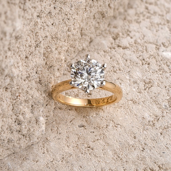 Low Set Chloe 3.00ct Lab Diamond Round Cut Engagement Ring in 18K Yellow Gold G/VS1 - Image 7