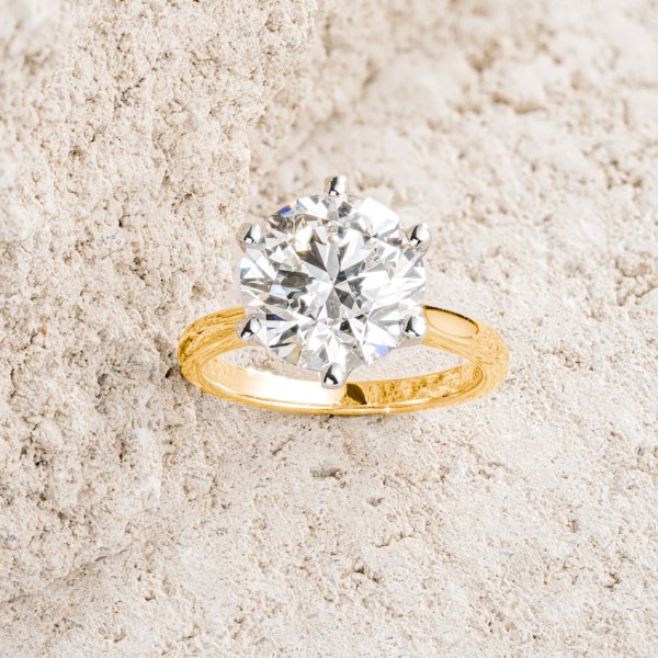 Low Set Chloe 5.00ct Lab Diamond Round Cut Engagement Ring in 18K Yellow Gold G/VS1 - Image 7