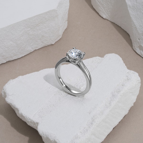 1 Carat Diamond Engagement Ring Grace Lab F/VS1 IGI Certified Platinum - Image 4