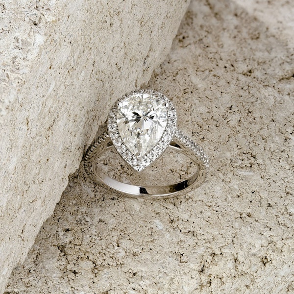 Diana 3.60ct Lab Diamond Pear Cut Engagement Ring in Platinum G/VS1 - Image 7