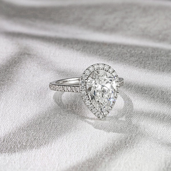 Diana 3.60ct Lab Diamond Pear Cut Engagement Ring in Platinum G/VS1 - Image 6