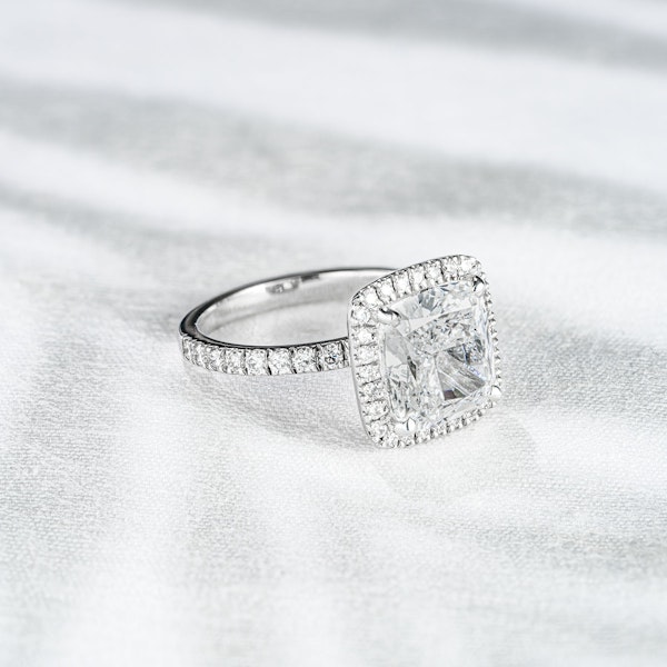 Beatrice 5.75ct Lab Diamond Cushion Cut Engagement Ring in Platinum G/VS1 - Image 7