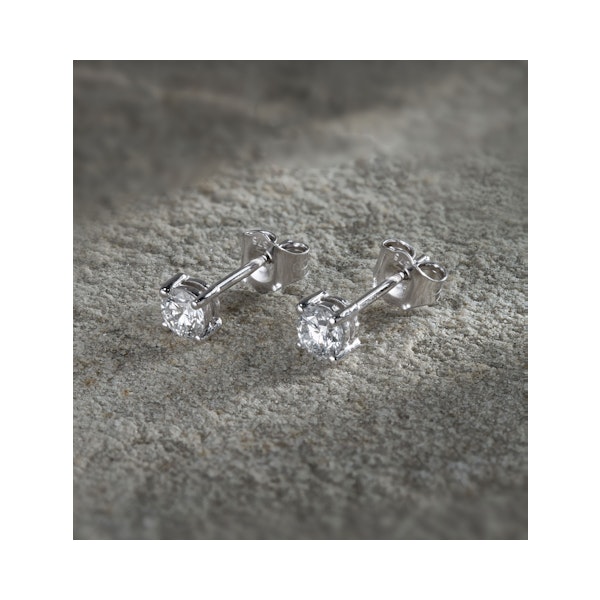Diamond Earrings 0.50CT Studs G/Vs Quality in 18K White Gold - 4.1mm - Image 5