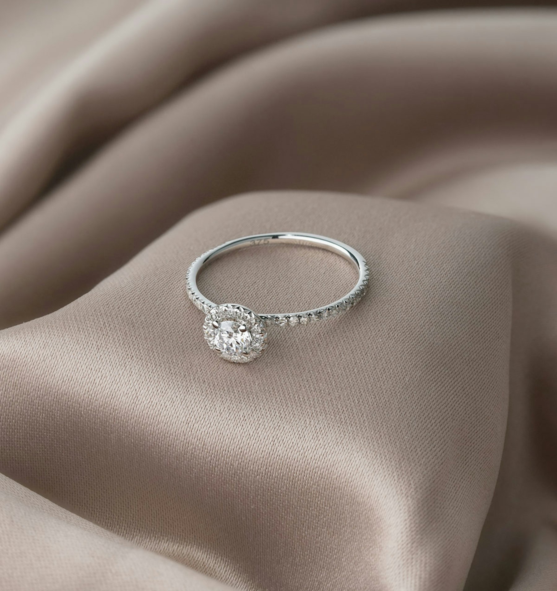 Halo Engagement Ring Galileo 0.50ct of Lab Diamonds in 9K Gold