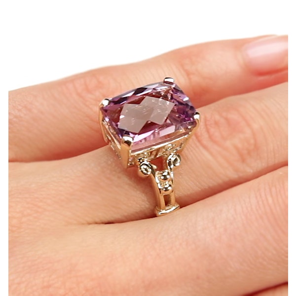 Amethyst 8.3ct 9K Gold Ring SIZES AVAILABLE K M U - Image 2