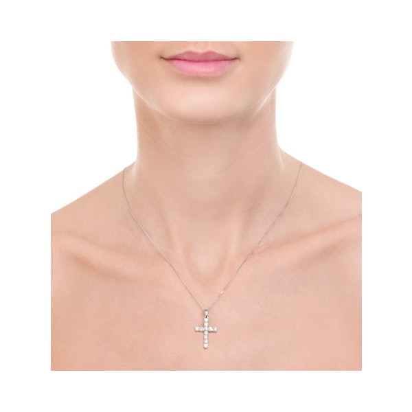 1.00ct Diamond and 18K White Gold Cross Pendant Necklace - FR42 - Image 3