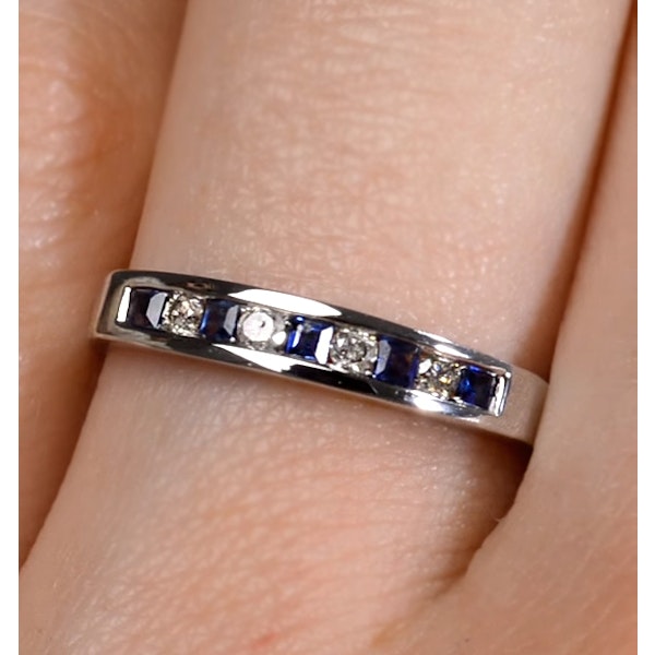 Sapphire 0.20ct And Diamond 9K White Gold Ring - Image 3