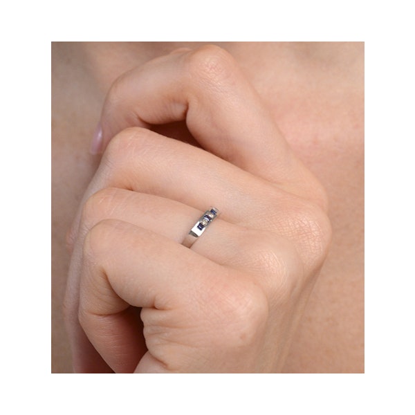Sapphire 0.20ct And Diamond 9K White Gold Ring - Image 2
