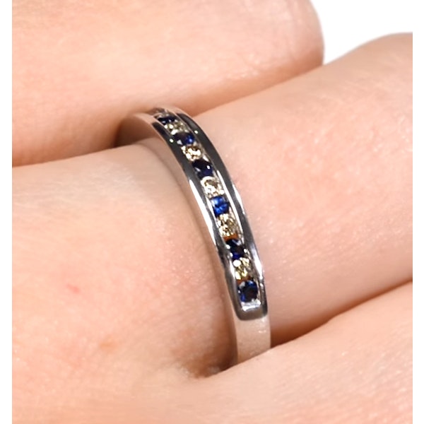 Sapphire 0.12ct And Diamond 9K White Gold Ring - Image 4