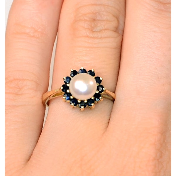 Pearl And Sapphire 9K Gold Ring - Image 3
