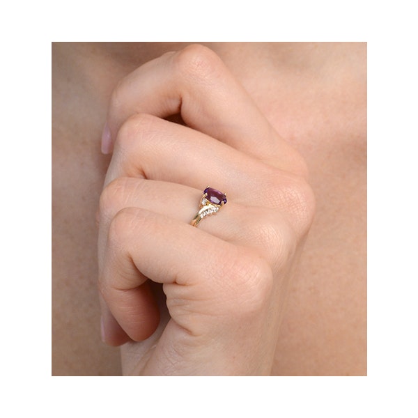Amethyst 0.68ct And Diamond 9K Gold Ring - Image 2