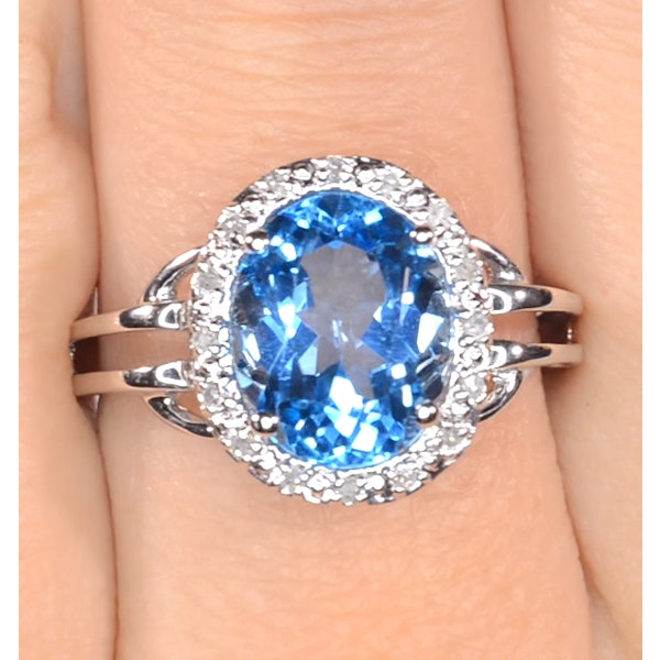 Blue Topaz 3.42ct And Diamond 9K White Gold Ring - Image 4