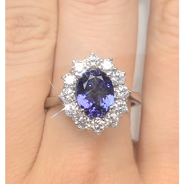 Tanzanite 1.7ct And Lab Diamond 1ct Cluster Ring in 18K White Gold - Image 4