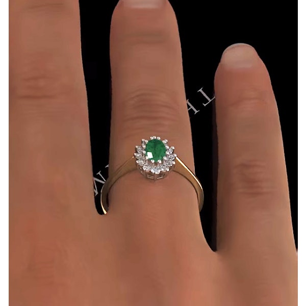 Emerald 5 x 3mm And Diamond 18K Gold Ring FET33-G SIZE H - Image 4