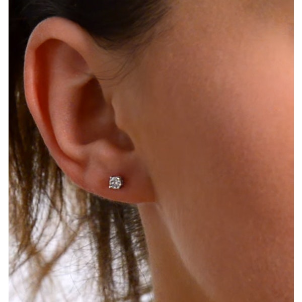 Diamond Earrings 0.20CT Studs G/Vs Quality in 18K White Gold - 3mm - Image 4