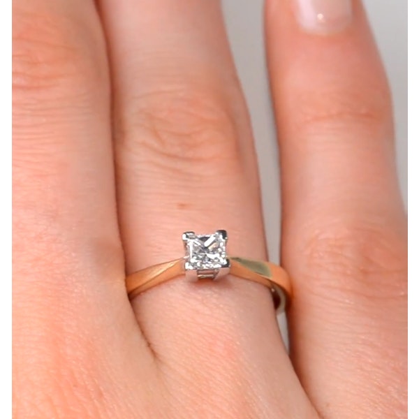 Certified Lauren 18K Gold Diamond Engagement Ring 0.33CT-G-H/SI - Image 4