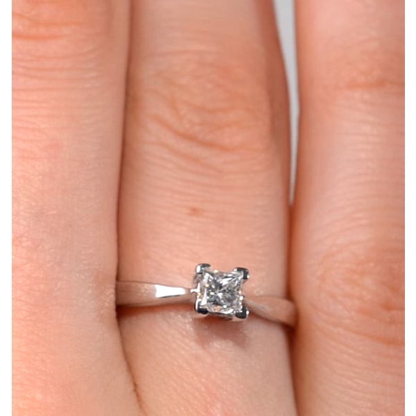 Certified Lauren Platinum Diamond Engagement Ring 0.33CT-G-H/SI - Image 4