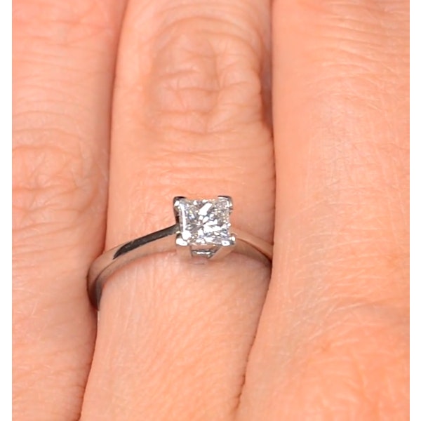 Certified Lauren 18K White Gold Diamond Engagement Ring 0.50CT-G-H/SI - Image 4
