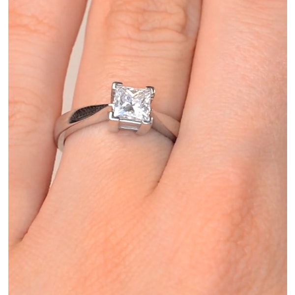 Certified Lauren Platinum Diamond Engagement Ring 0.75CT-G-H/SI - Image 4