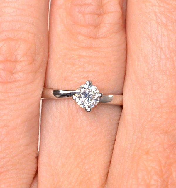 Lily Engagement Rings The Diamond Store