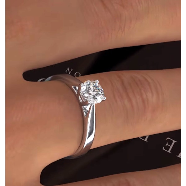 Engagement Ring Certified 0.90CT Petra Platinum G/SI1 - Image 4