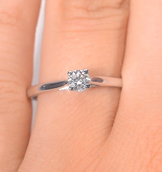Engagement Ring Certified Elysia 18K White Gold Diamond 0.25CT-F-G/VS - Image 4