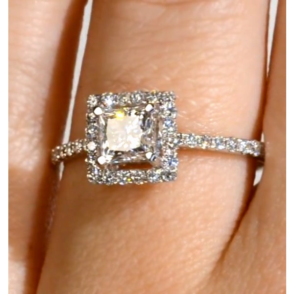Halo Engagement Ring Ella 18K Gold Diamond Princess Cut 0.82ct SI - Image 4